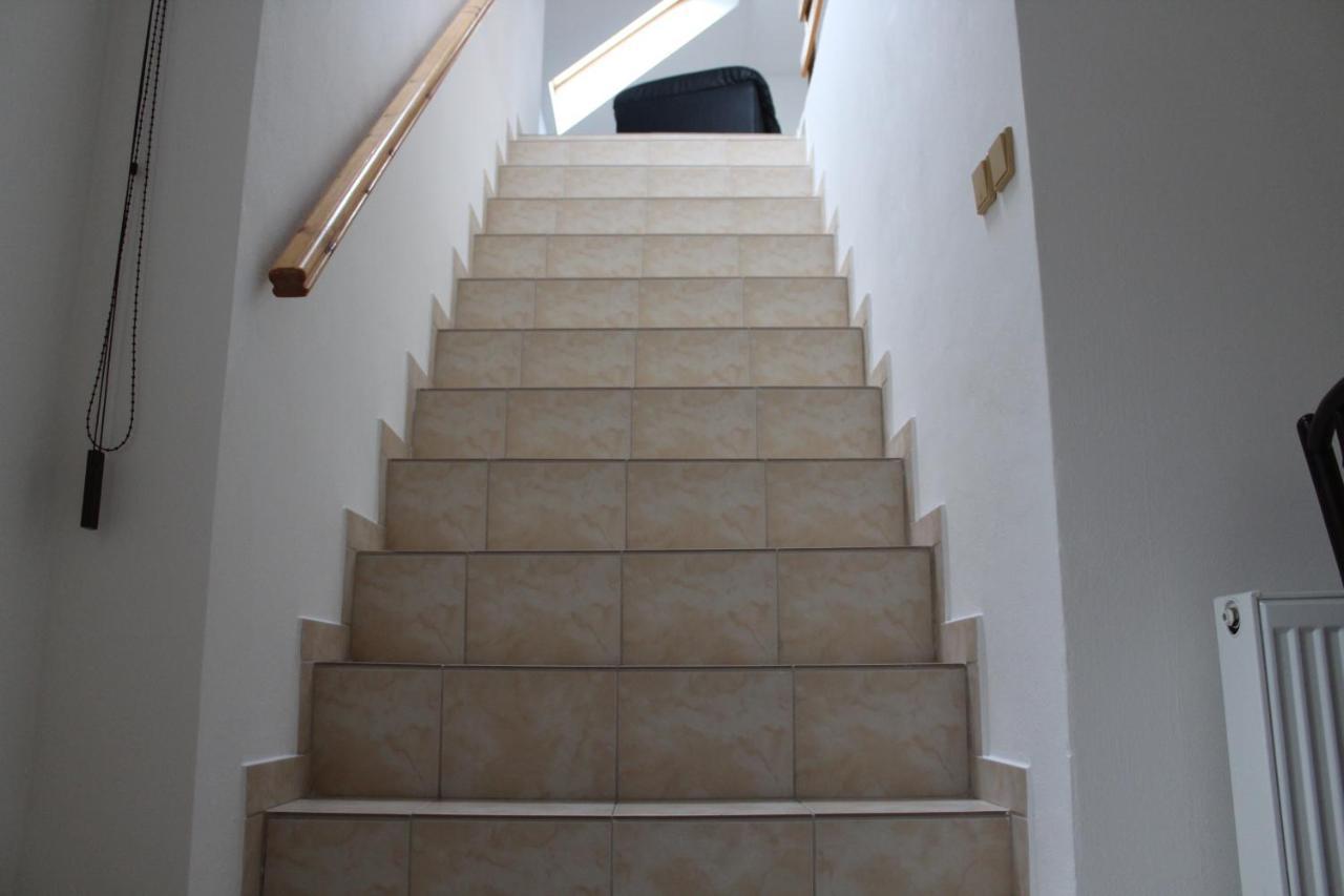 Apartman Rapotin, Jesenicka 296, 3Km Od Termalniho Parku Velke Losiny Bagian luar foto